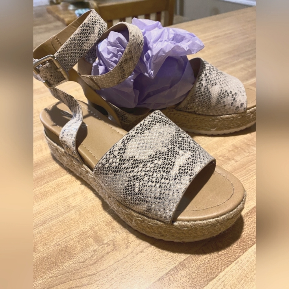 Espadrille Sandals